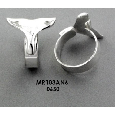 WHALE TAIL RING