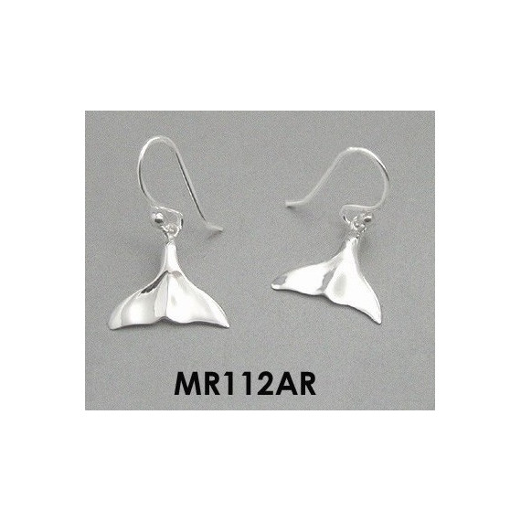 SMALL WHALE TAIL EARRINGS