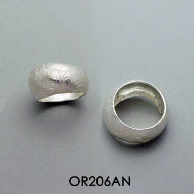 RETICULATED TEXTURE RING