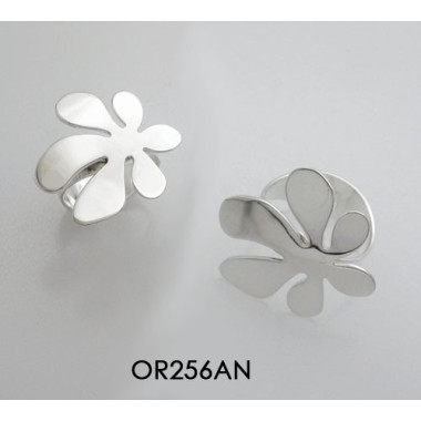 MEDIUM ARALIA FLOWER RING