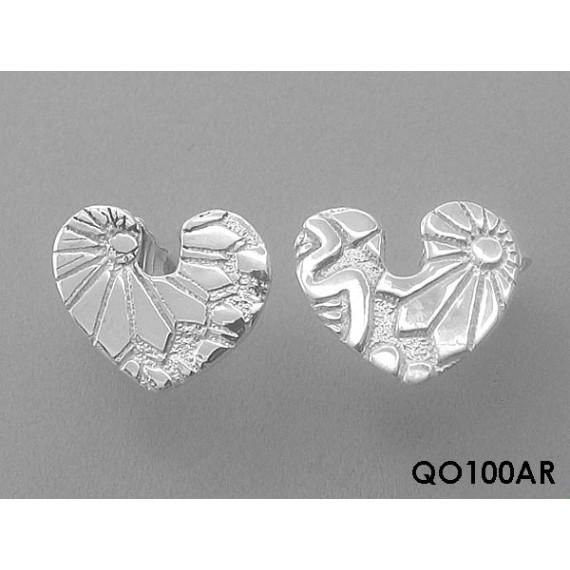 HEART STUD EARRINGS