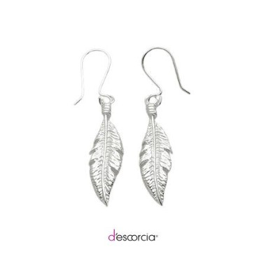 SMALL FEATHER EARRINGS