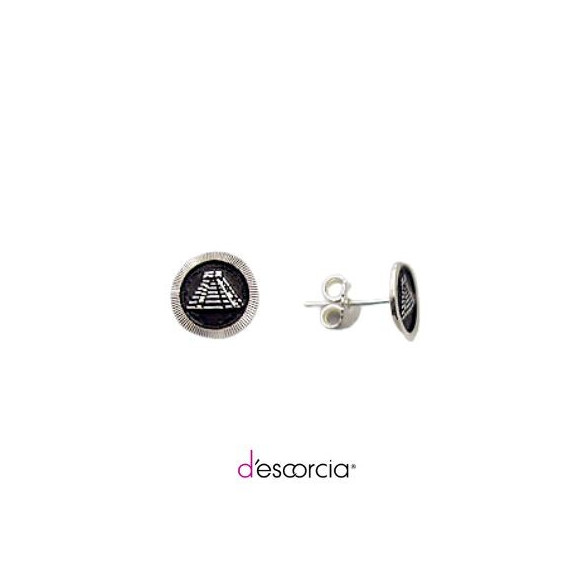 SMALL ROUND EARRINGS WITH PYRAMID IN THE CENTER
