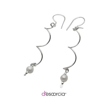 SPYRAL EARRINGS WITH PEARL