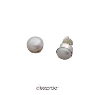 Aretes de perla de 8-9 mm biselada, con poste